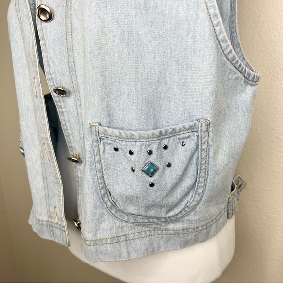 Vintage Nina Piccalino Light Wash Denim Cotton Boho Southwestern Studded Vest - Picture 5 of 12